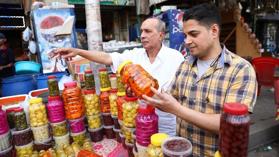 فروش ترشی در ماه رمضان