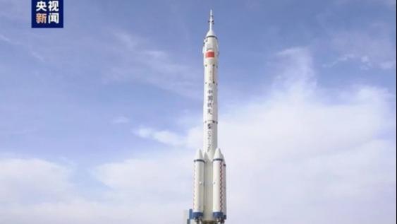 فضاپیمای شن جوئو 15  ساعت 23:08 شامگاه سه شنبه پرتاب می شودا