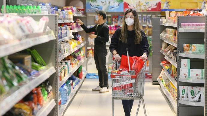 انعطاف‌پذیری و رشد بازار «کالاهای تند مصرف» چین در بحبوحه کروناا