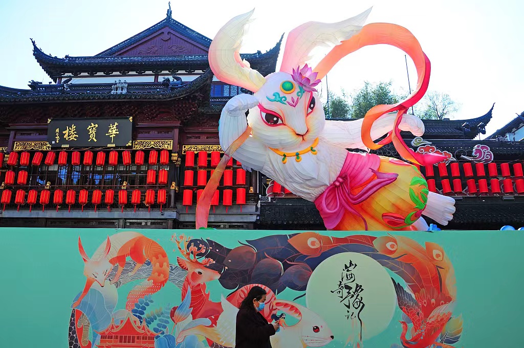 नव वर्ष मनाउन तयारी चीनमा जतातै रमाइलो दृश्य