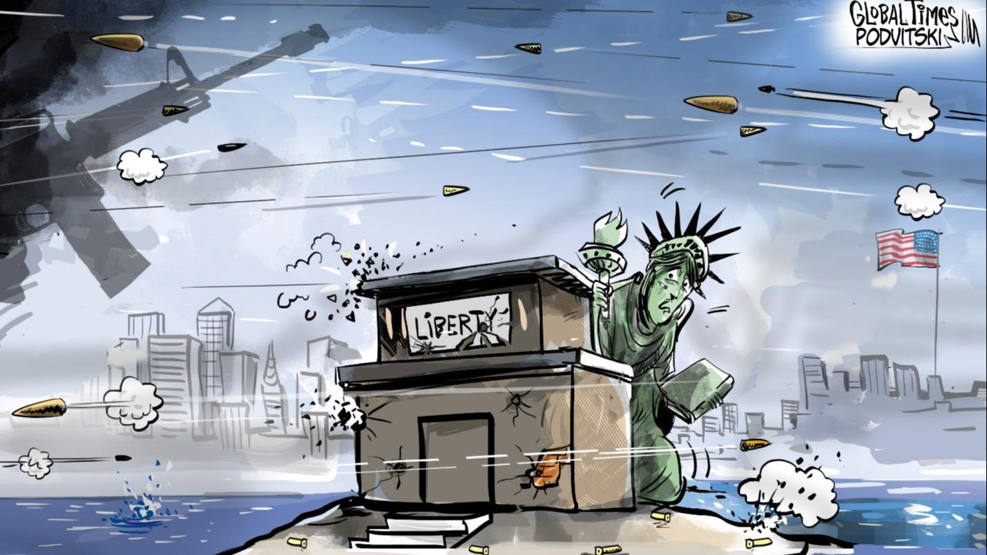 کاریکاتور| خشونت سلاح آمریکا را به میدان جنگ تبدیل کردا