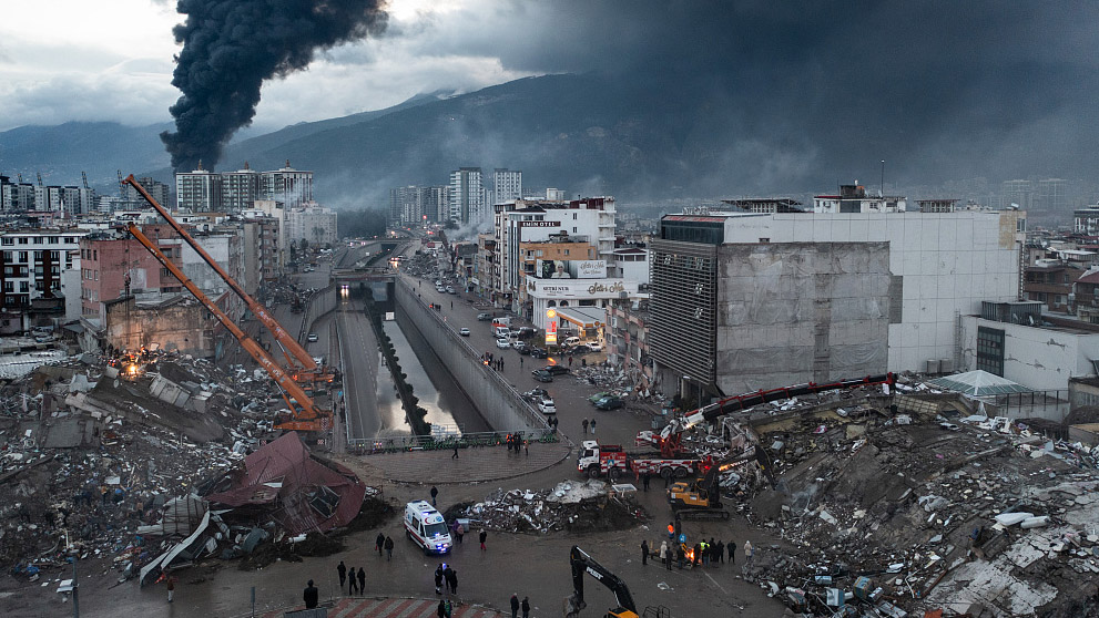 بازداشت پیمانکاران و مهندسان مسئول ساختمان های بی‌کیفیت فروریخته در زلزله ترکیه