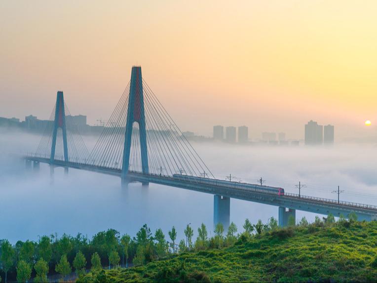 500キロ以上！重慶に世界最大規模の山間部都市レール交通営業網を構築