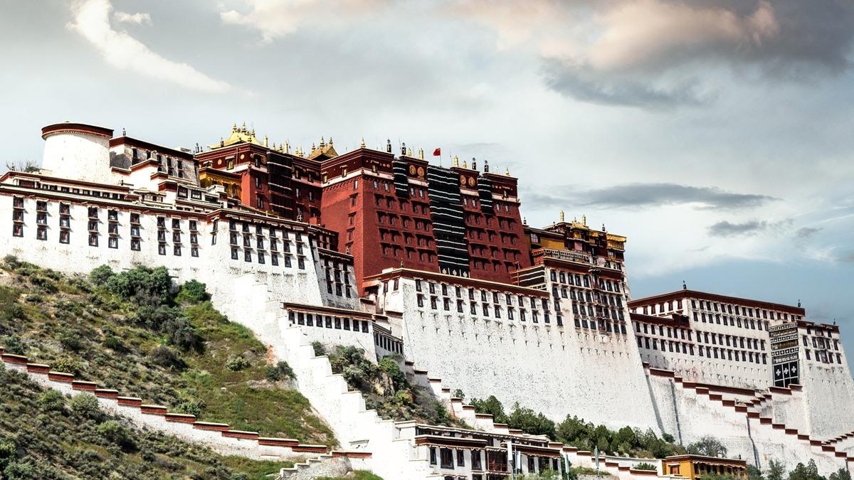 کارشناسان خارجی: جهان باید شاهد توسعه تبت در چین باشدا