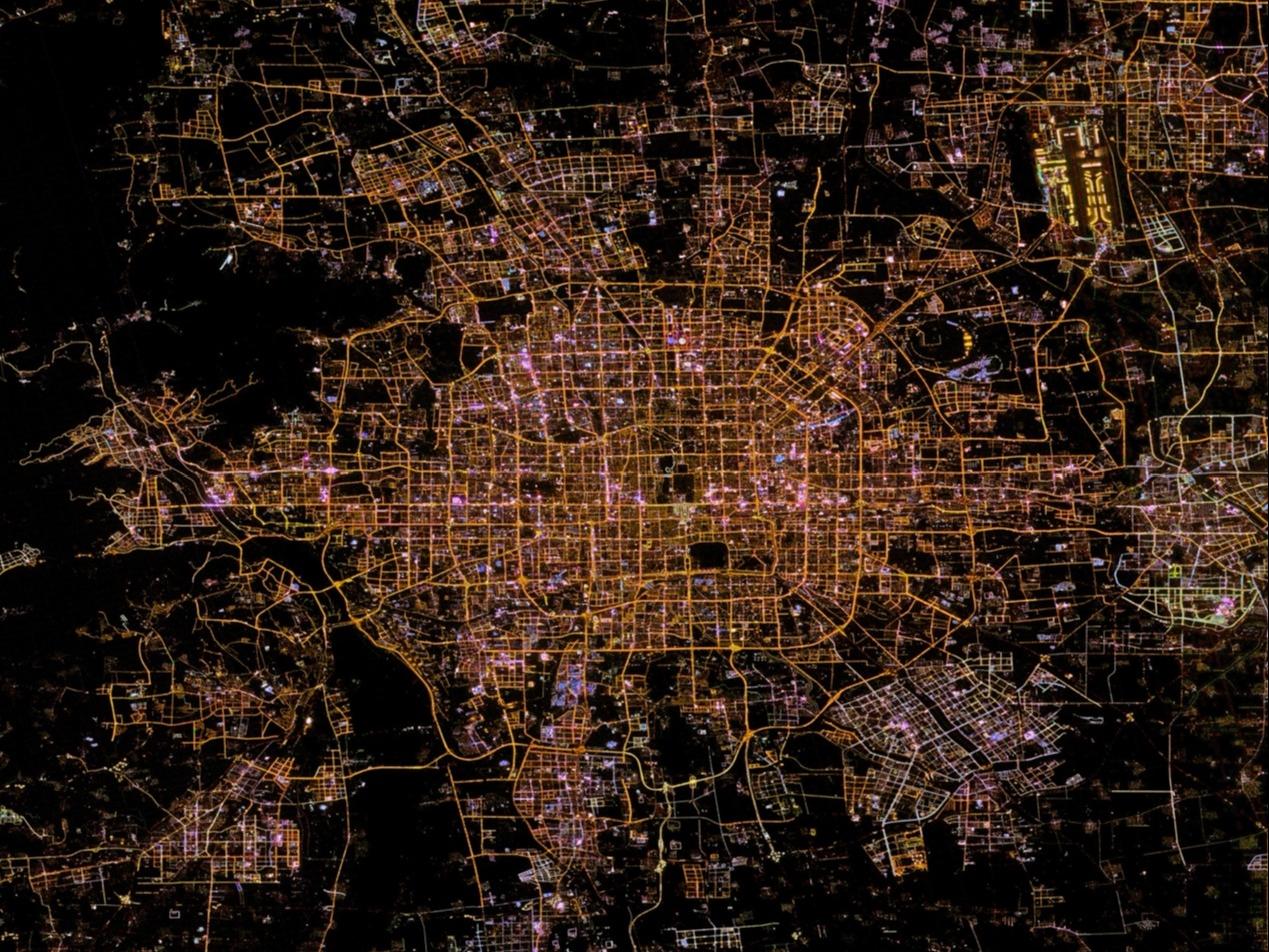 世界初の都市部夜間光リモートセンシング画像集が発表