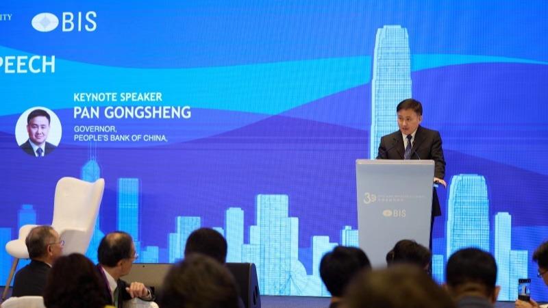 رئیس بانک مرکزی چین: پیش‌بینی می‌شود با موفقیت به هدف رشد اقتصادی 5 درصدی برسیما
