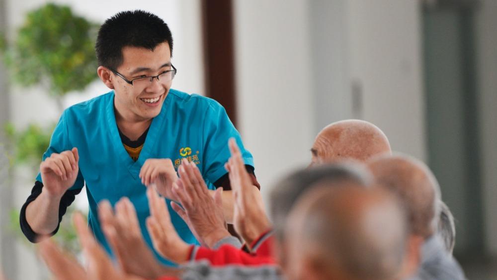 ترویج اقتصاد سالمندمحور برای مقابله با تأثیرات پیرشدن جامعه در چینا