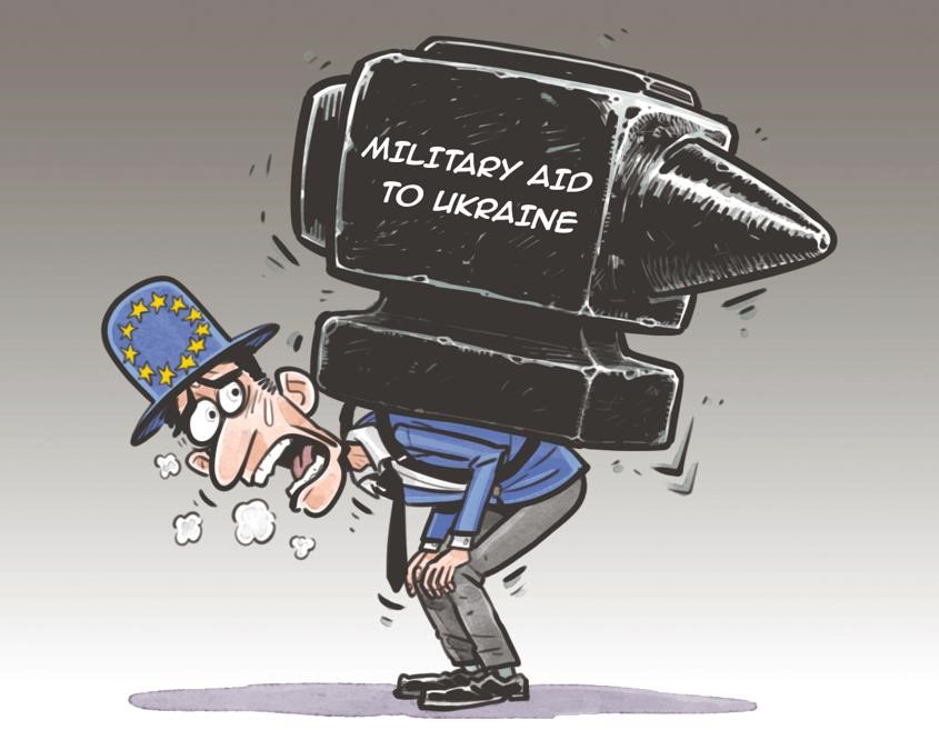کاریکاتور| اروپا زیر بار کمک‌های نظامی به اوکراین کمر خم کرده