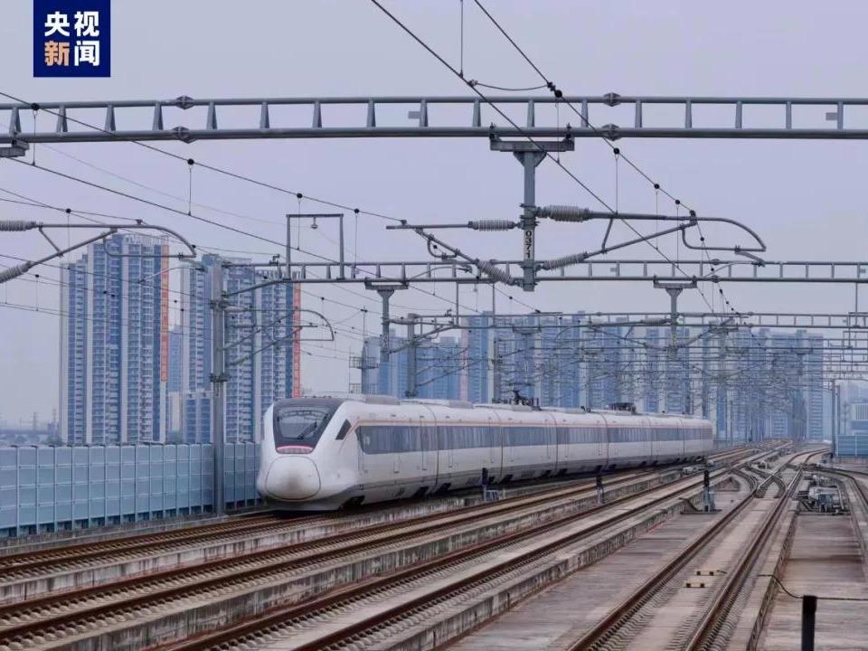 5都市をつなぐ中国最長の都市間「地下鉄」が全線開通