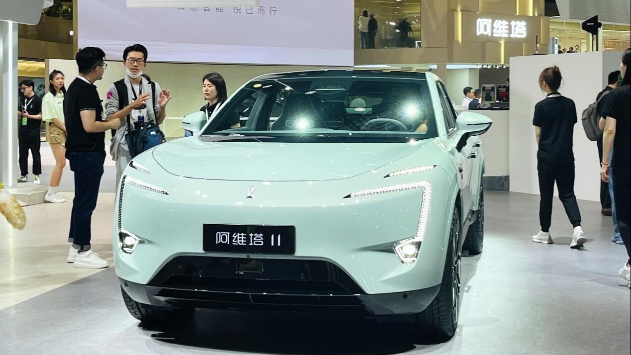 رشد فروش خودروهای سواری چین طی 5 ماه نخست 2024ا