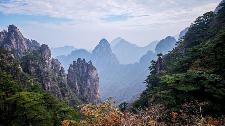 Gunung Huangshan Indah Memukau