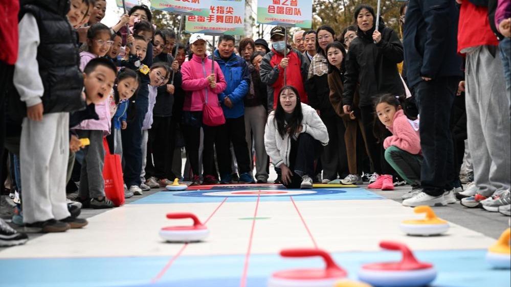 Meriahnya Sukan Ria di Hefei