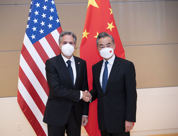 Ministri i Jashtëm kinez Wang Yi takohet me Antony Blinken(Foto:MPJ)