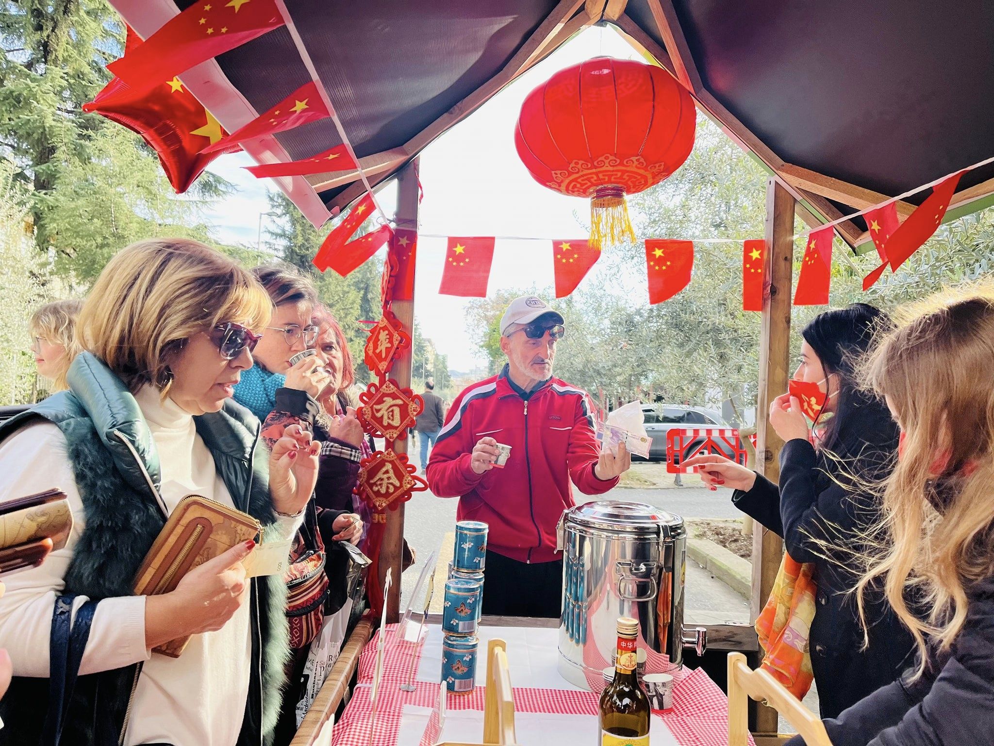 Foto:Faqja zyrtare e Ambasadës së Kinës në Shqipëri