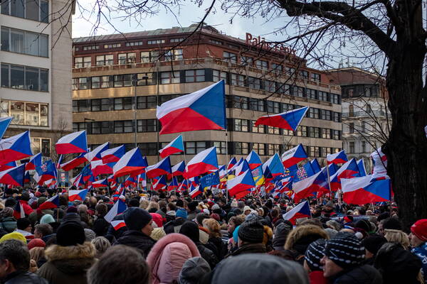Protesta ne Prage (Foto Ansa)