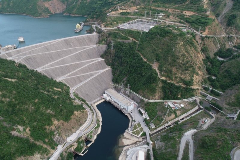 Hidrocentrali i Fierzës (albanian Daily news)