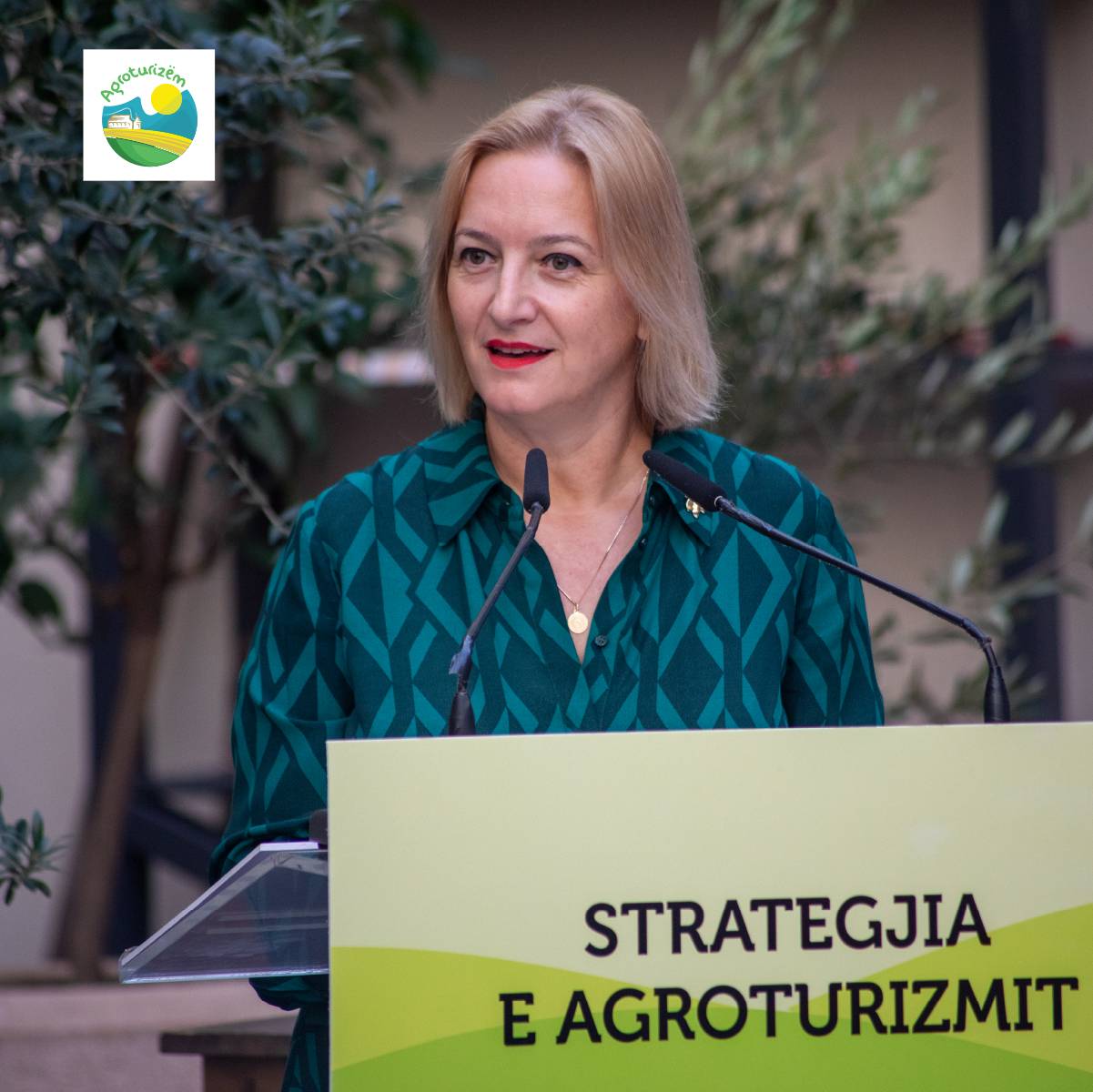 Ministrja e Bujqësisë Denaj në prezantimin e Strategjisë (Foto Gazeta Koha Jonë)