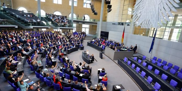 Parlamenti gjerman (Foto Atsh)