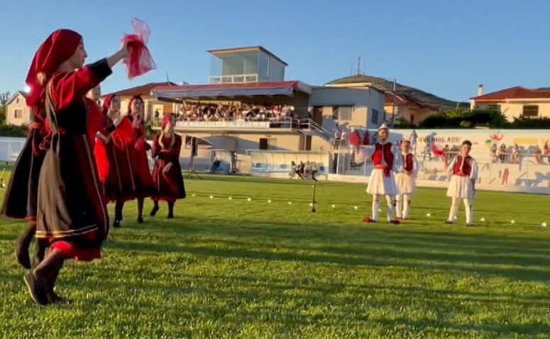 Festivali folklorik (Foto Kultplus)