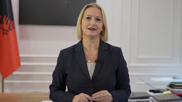 Ministrja Denaj (Foto Oranews)